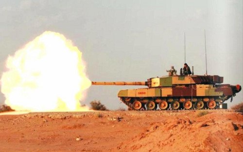 DRDO-Arjun-Tank-mk1-demonstrates-firing