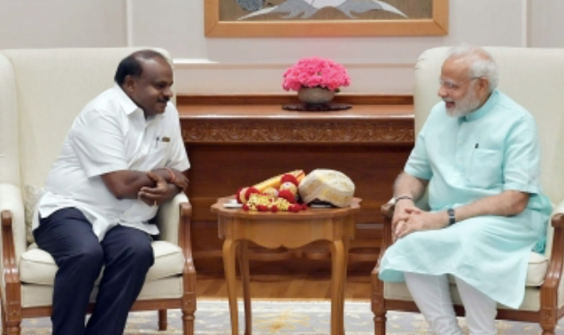 Kumaraswamy's meets Modi 