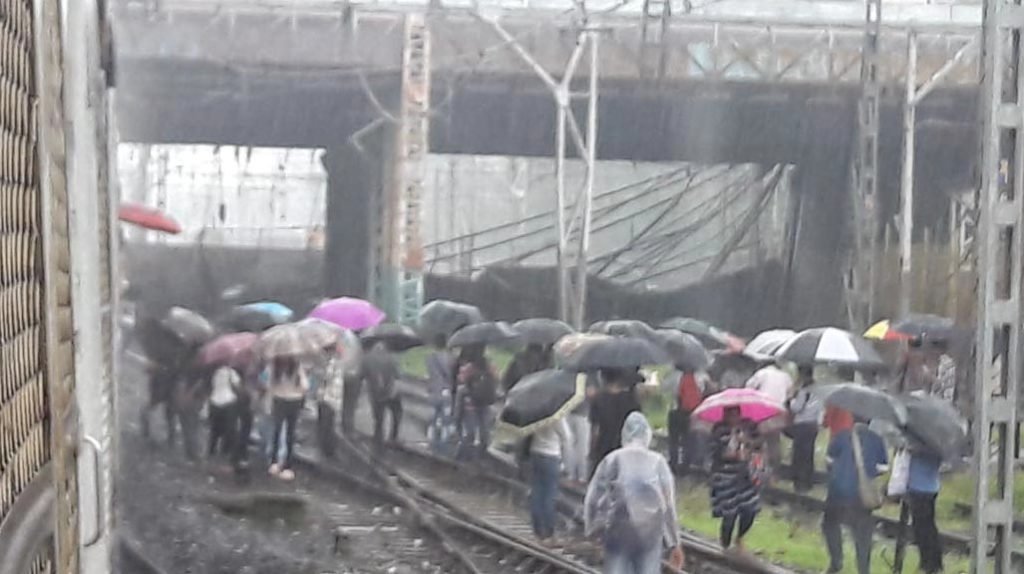 Mumbai Bridge crash2