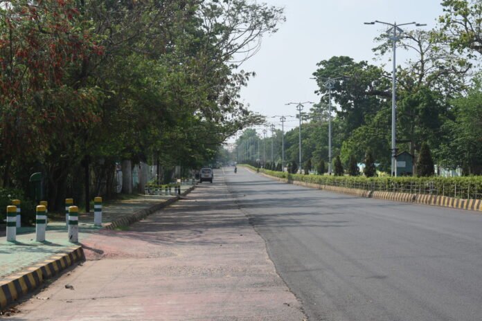 Bhubaneswar Max.Temp.Touches 37.6 Degrees Celsius In February: IMD