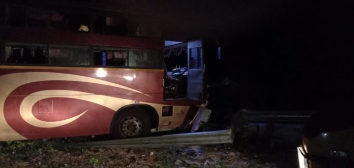 Bus carrying odia people met accident