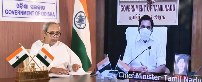 Odisha CM discusses with Tamilnadu CM