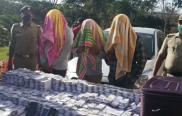 COUNTERFEIT NOTES CAUGHT IN KORAPUT counterfeit notes