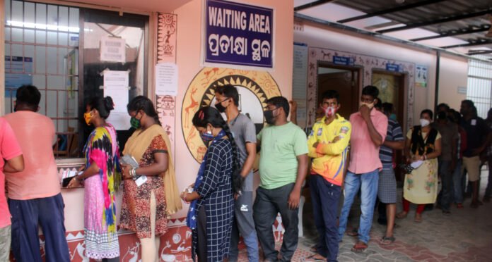 ruckus-in vaccination center at balasore