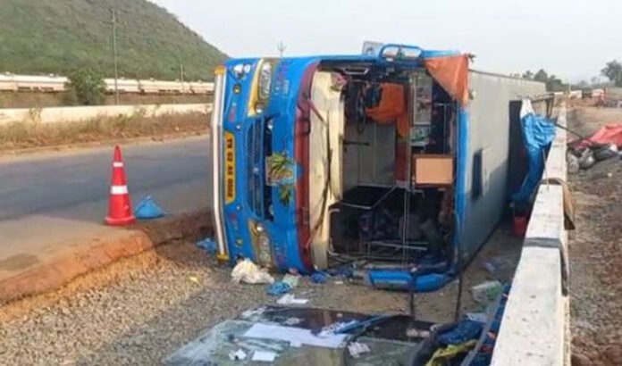 bus-accident-in-ganjam-25-injured