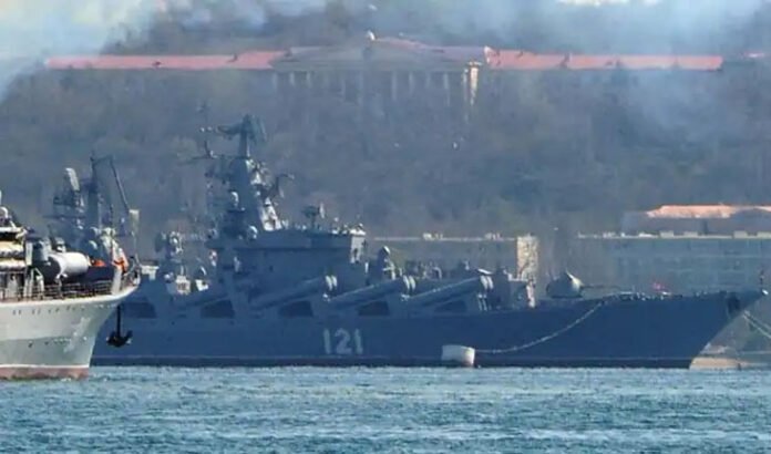 russian-warship-moskva sinks-in-black-sea